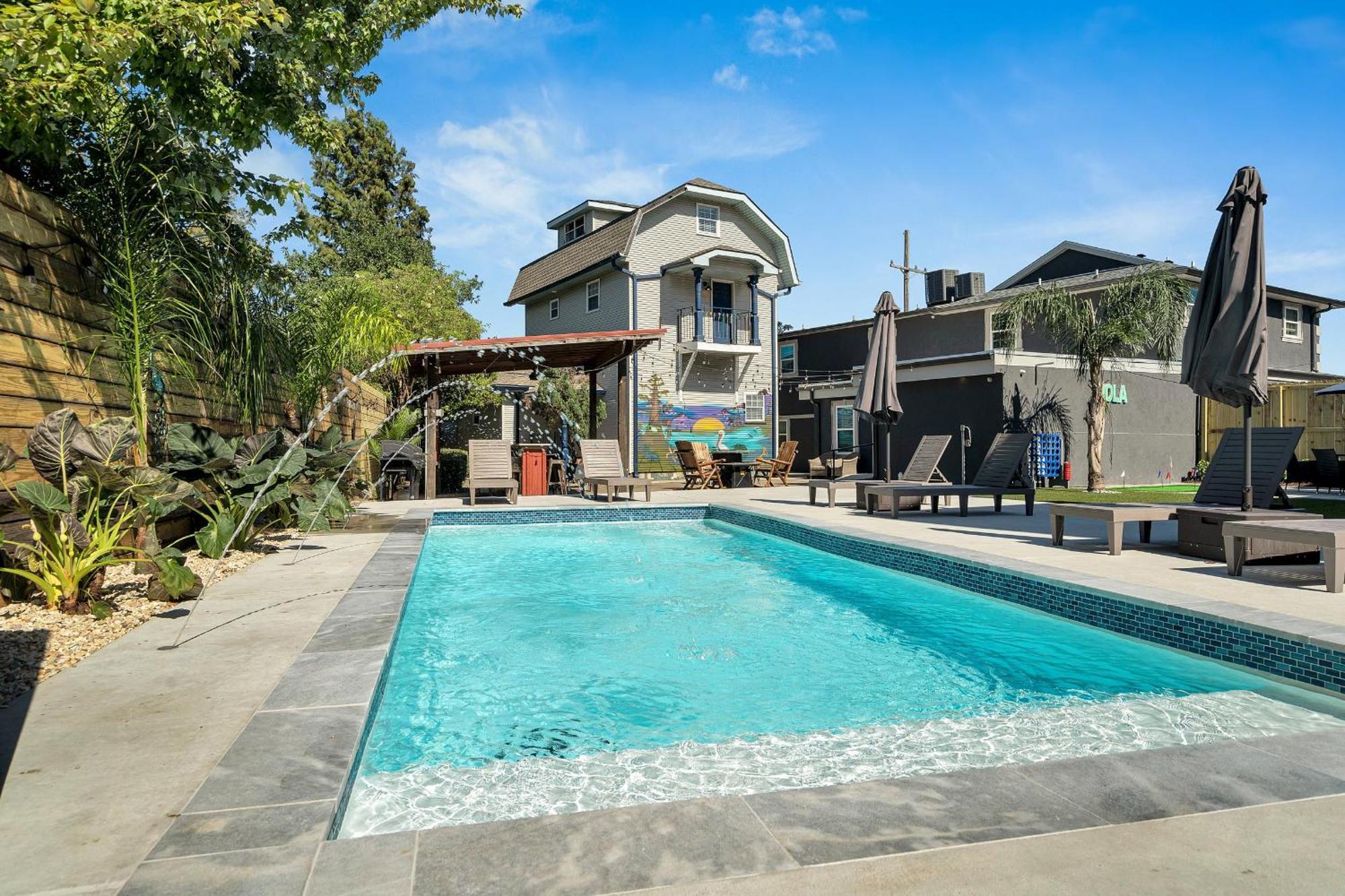 Mid-city Muse W Pool -spacious 5br Minutes To Fq * New Orleans