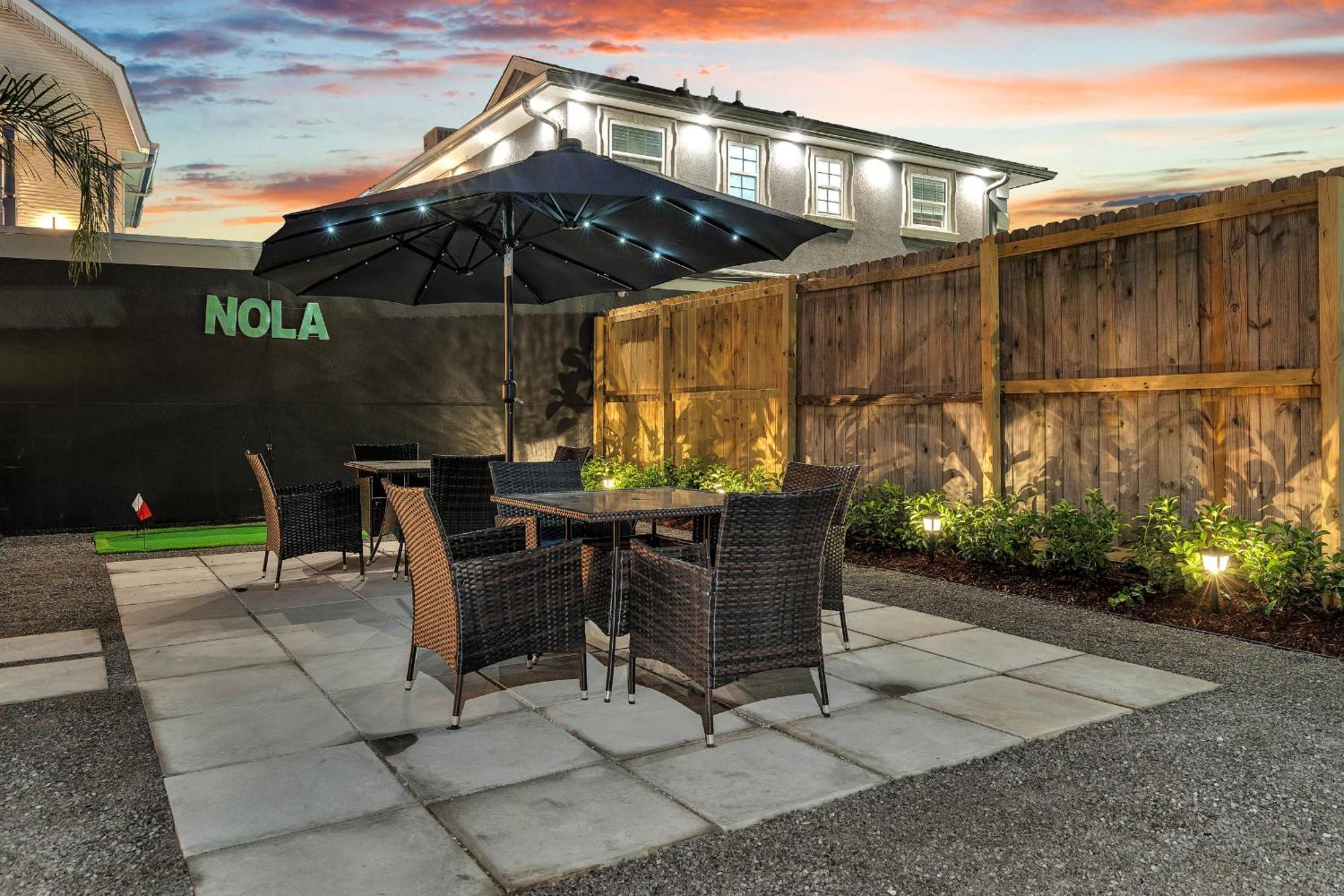 Mid-city Muse W Pool -spacious 5br Minutes To Fq New Orleans