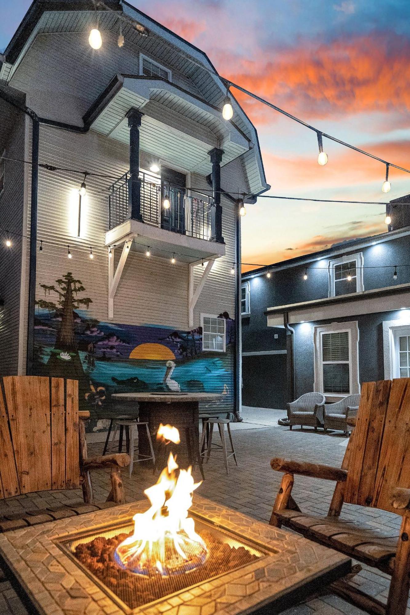 Mid-city Muse W Pool -spacious 5br Minutes To Fq * New Orleans