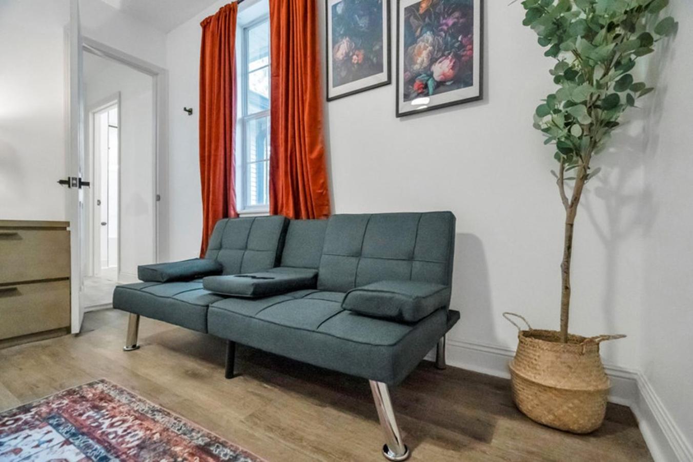 Mid-city Muse W Pool -spacious 5br Minutes To Fq New Orleans