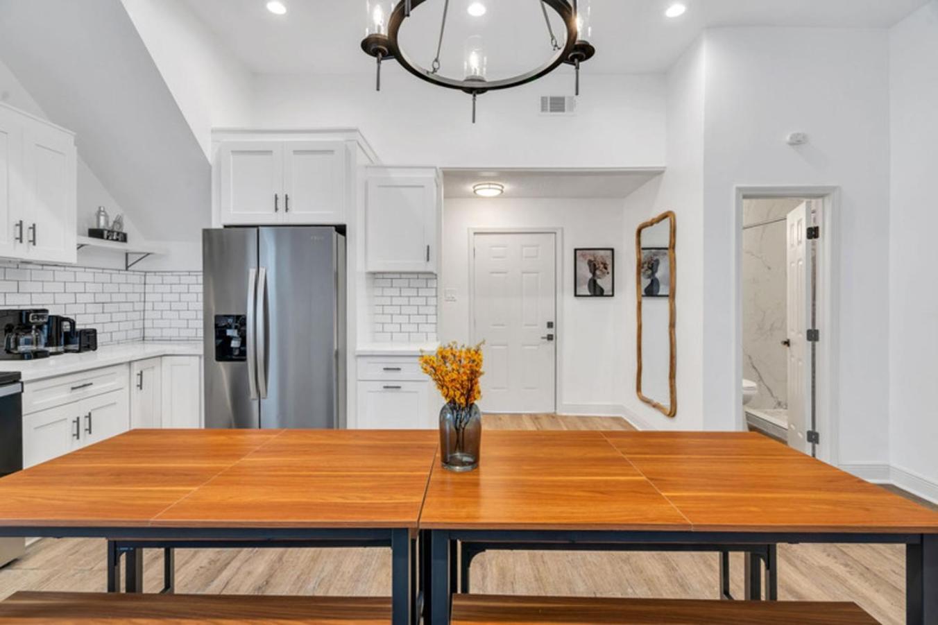 Mid-city Muse W Pool -spacious 5br Minutes To Fq