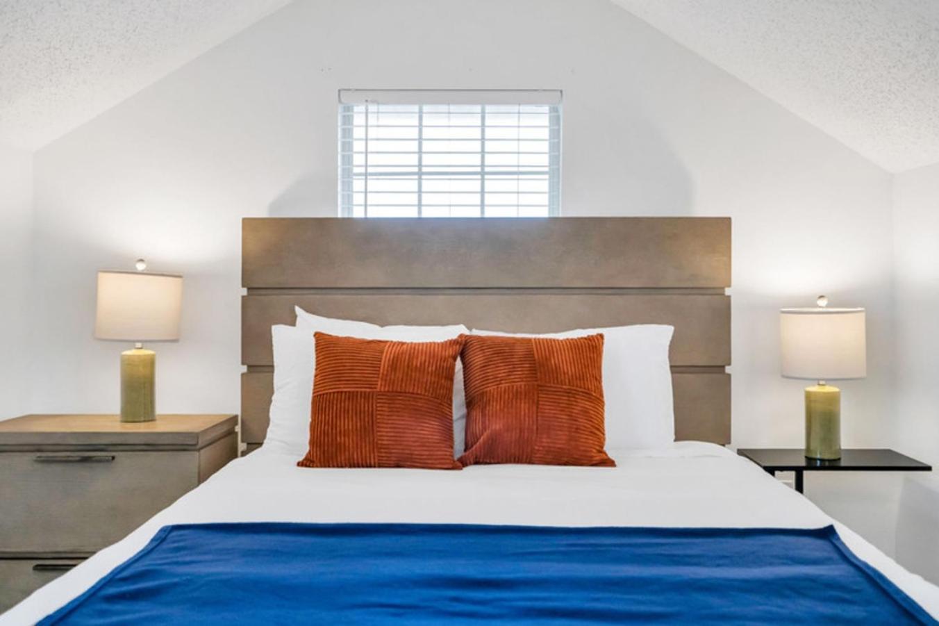 Mid-city Muse W Pool -spacious 5br Minutes To Fq * New Orleans