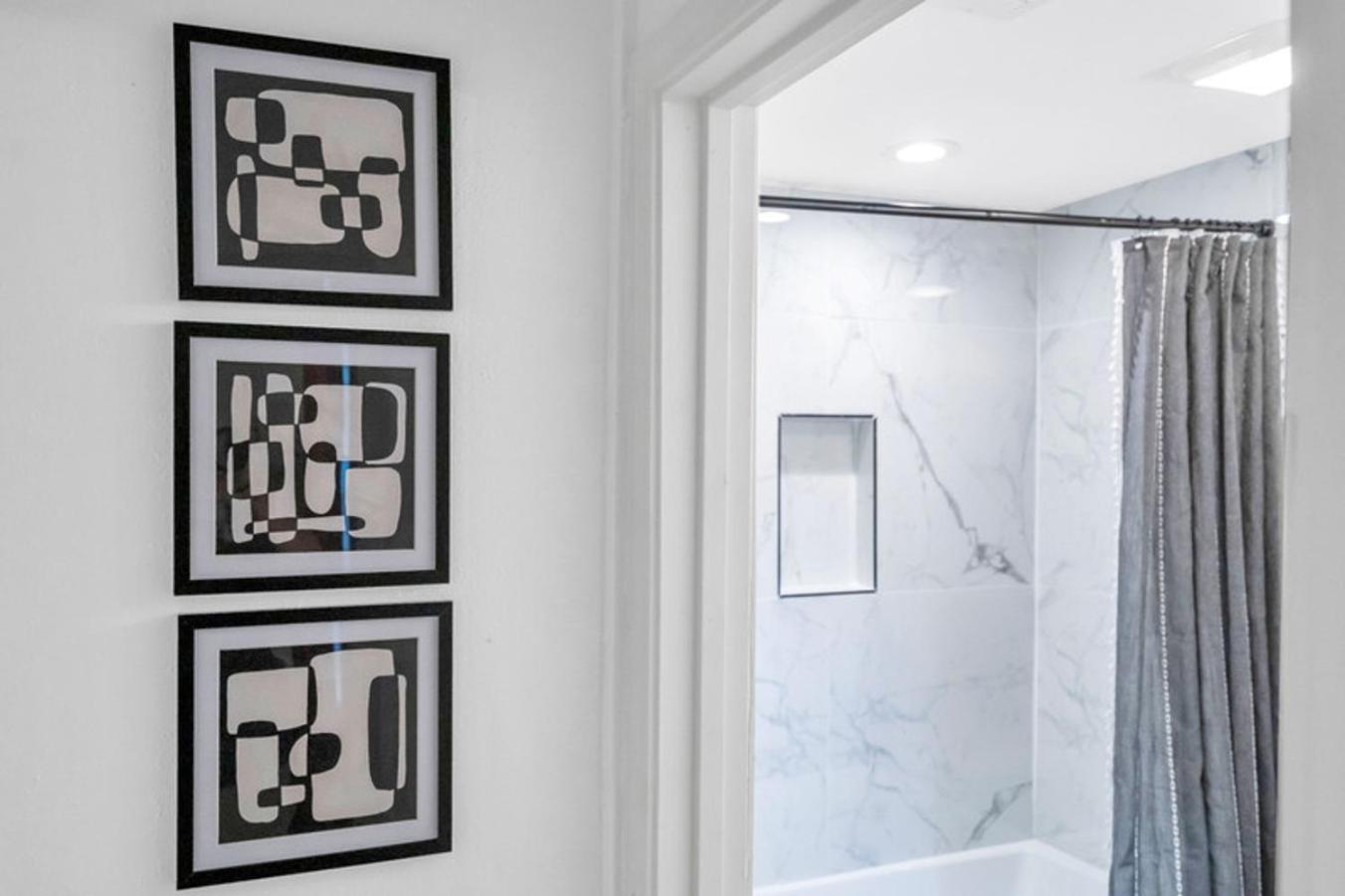 Mid-city Muse W Pool -spacious 5br Minutes To Fq Hotel