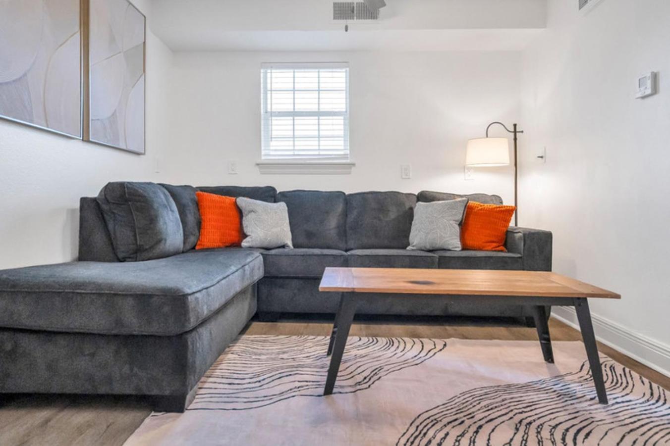 Mid-city Muse W Pool -spacious 5br Minutes To Fq Hotel New Orleans